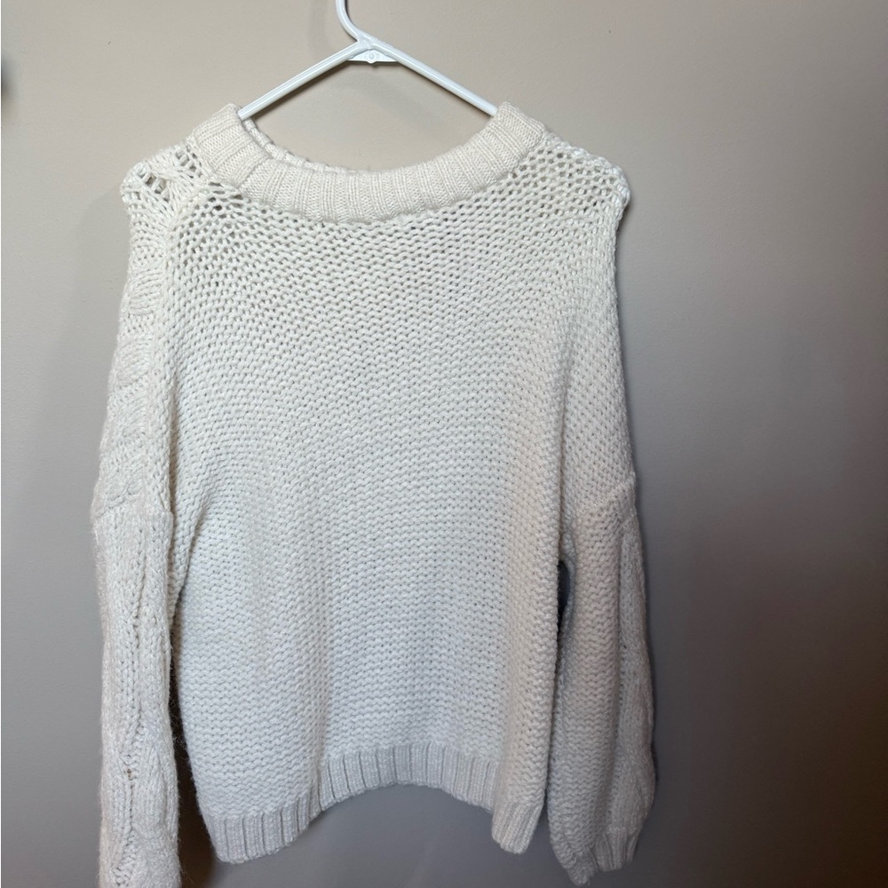 Cozy Knit Women's Sweater - Cream - Picture 2 of 3
